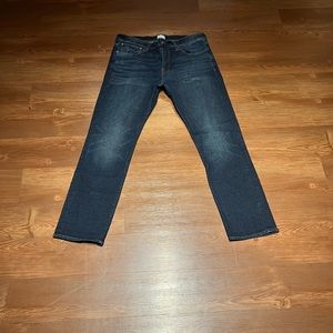 J.crew 770 darn blue denim straight fit. Sz W34/32L